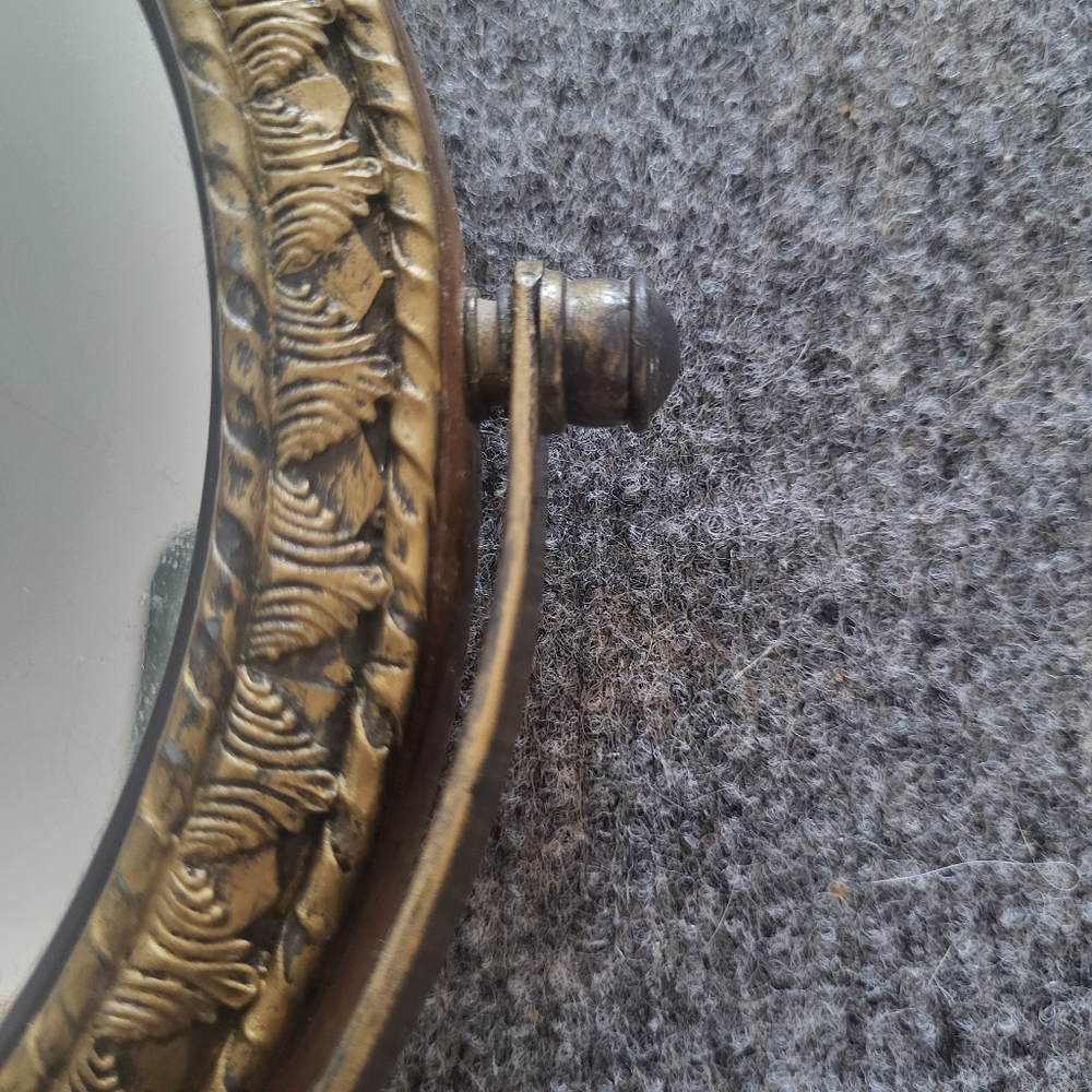 Vintage Style Tabletop Mirror - Picture 3 of 7